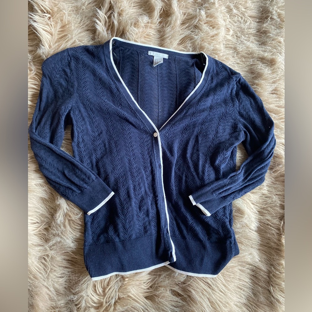 H&M navy and white button down quarter sleeve cardigan
